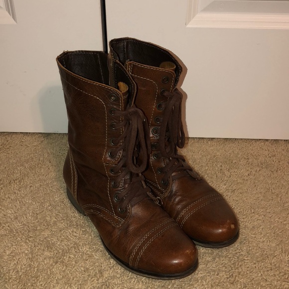 Steve Madden Shoes - Steve Madden Dark Brown Combat Books